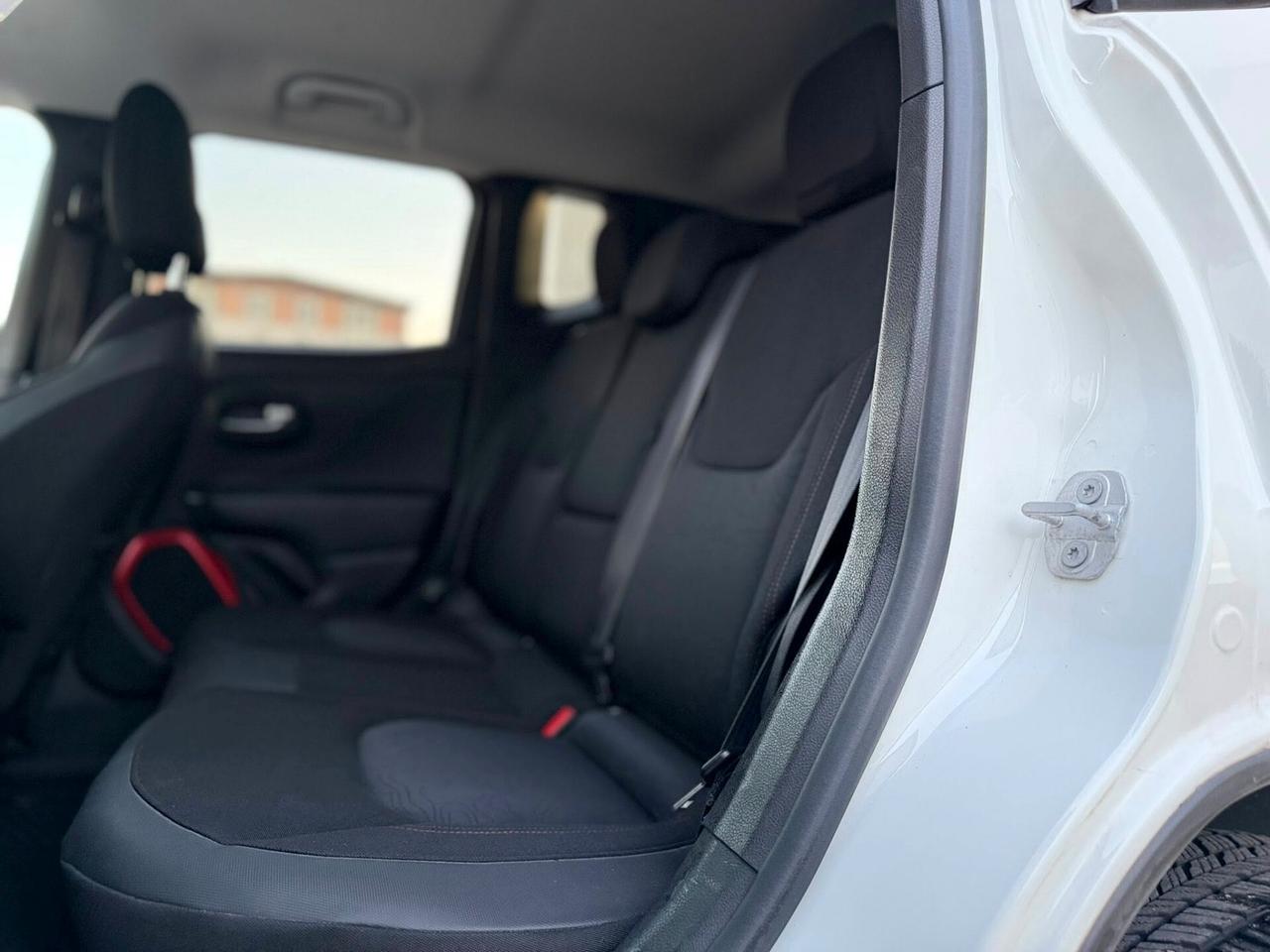 Jeep Renegade 2.0 mjt Trailhawk 4wd Aut 170cv