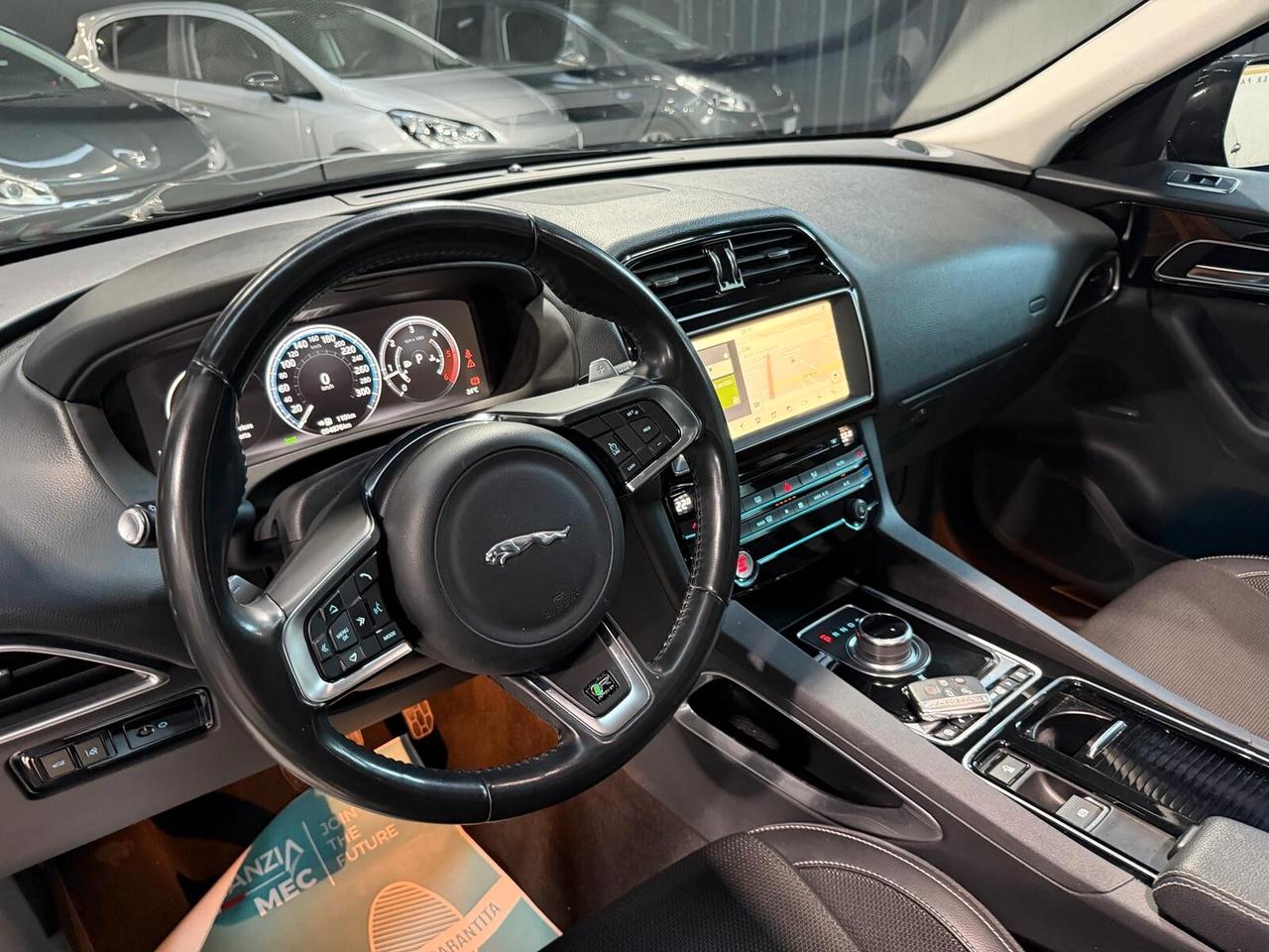 Jaguar F-Pace IVA ESPOSTA R-Sport Tetto Pelle Meridian