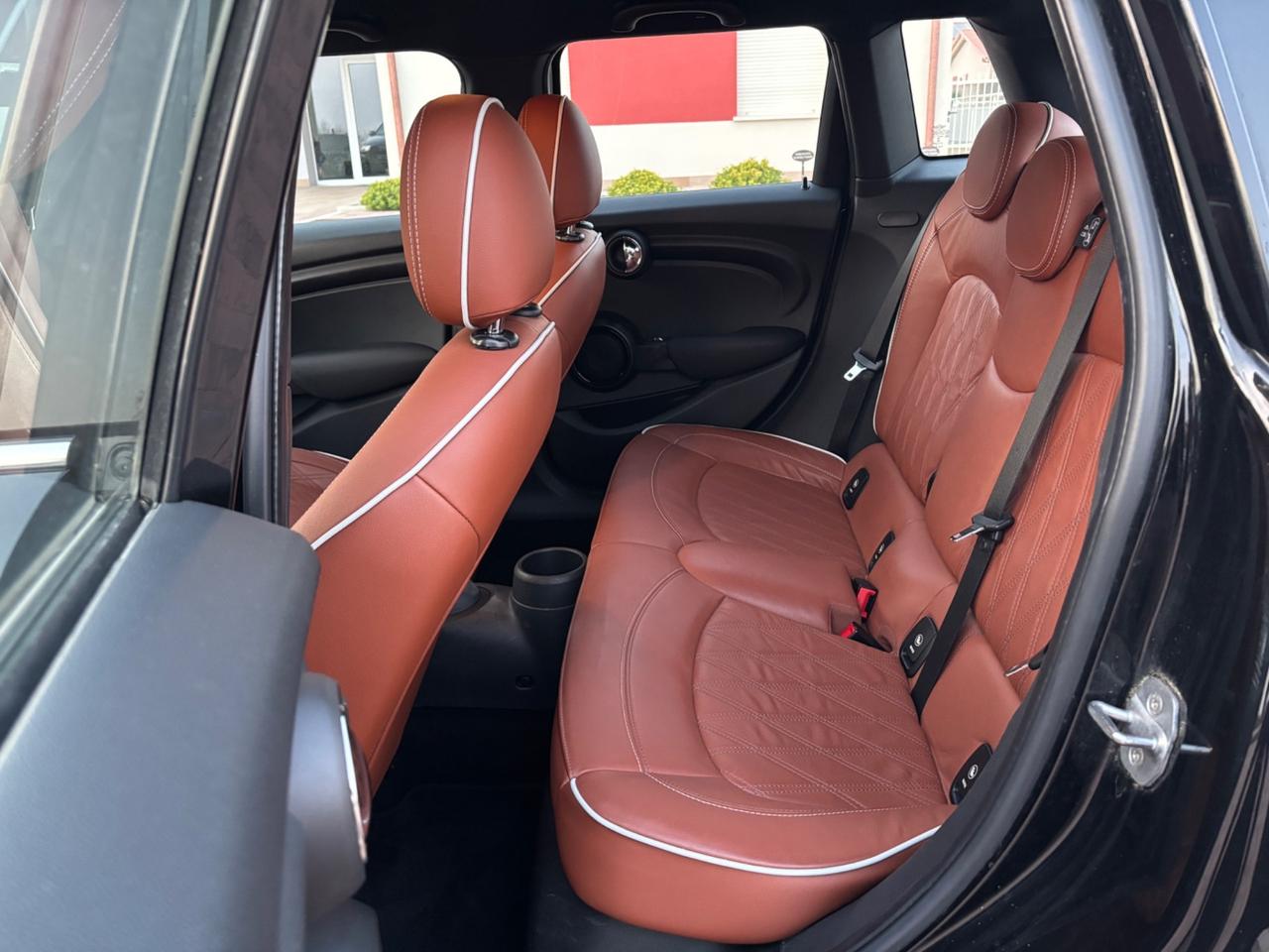 Mini 1.5 One Baker Street Con soli 48000km