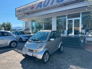 Smart 700 city-coupé pulse