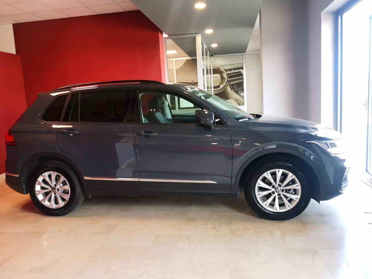 Volkswagen Tiguan 1.5 TSI 150 CV DSG ACT Life ***UNIPROPRIETARIO***VW CERTIFICATO***