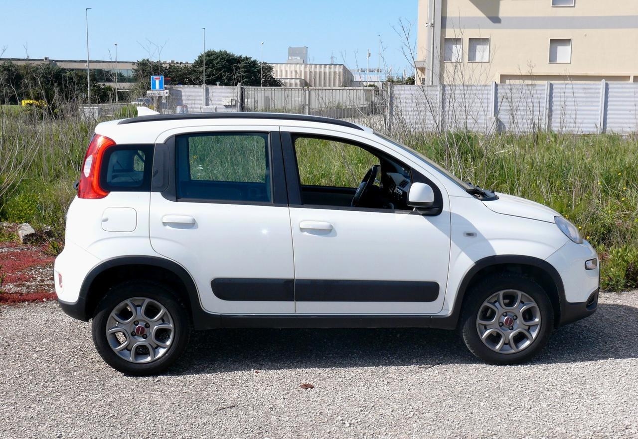 Fiat Panda 1.3 MJT 95 CV S&S Trekking