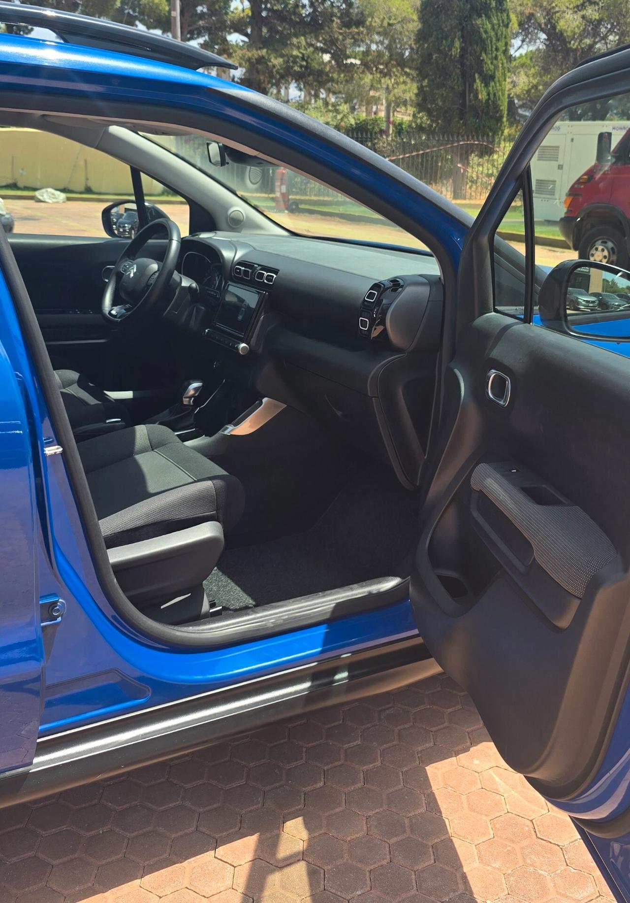 Citroen C3 Aircross PureTech 130 S&S EAT6 Shine Pack – Comfort e Stile SUV
