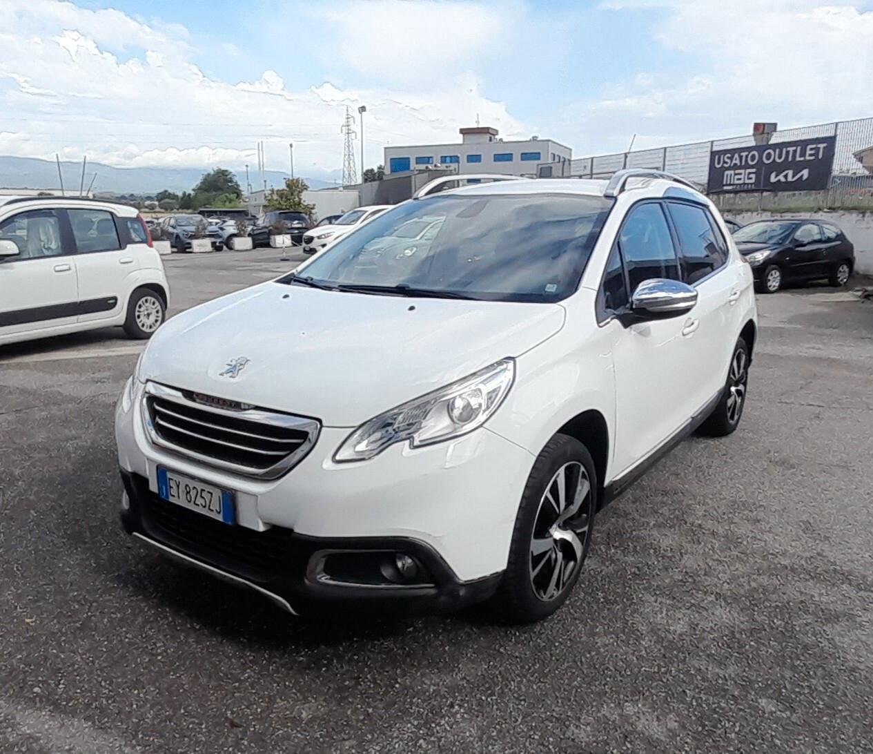 Peugeot 2008 BlueHDi 120 S&S Féline