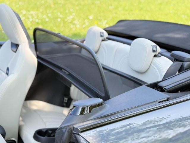 MINI Cooper C Cabrio Cooper C Favoured Cabrio