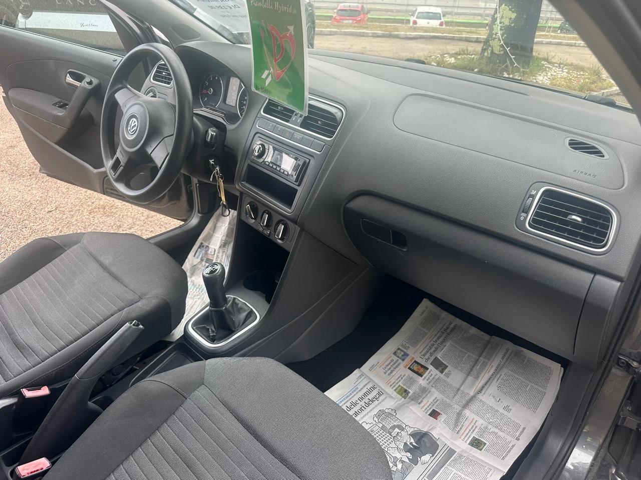 Volkswagen Polo 1.4 5 porte Highline NEOPATENTATI