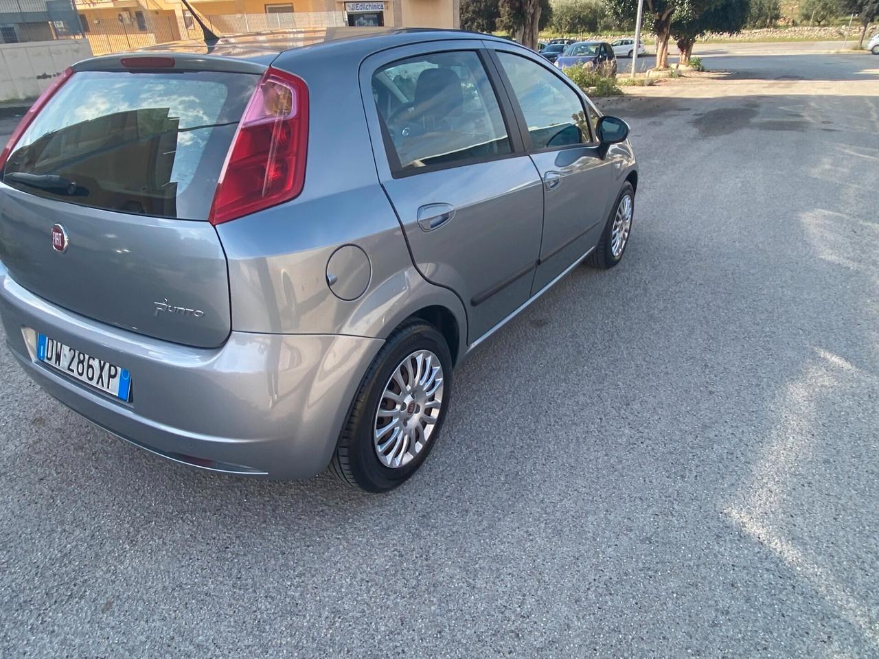 Fiat Grande Punto 1.3 MJT 75 CV 5 porte Dynamic