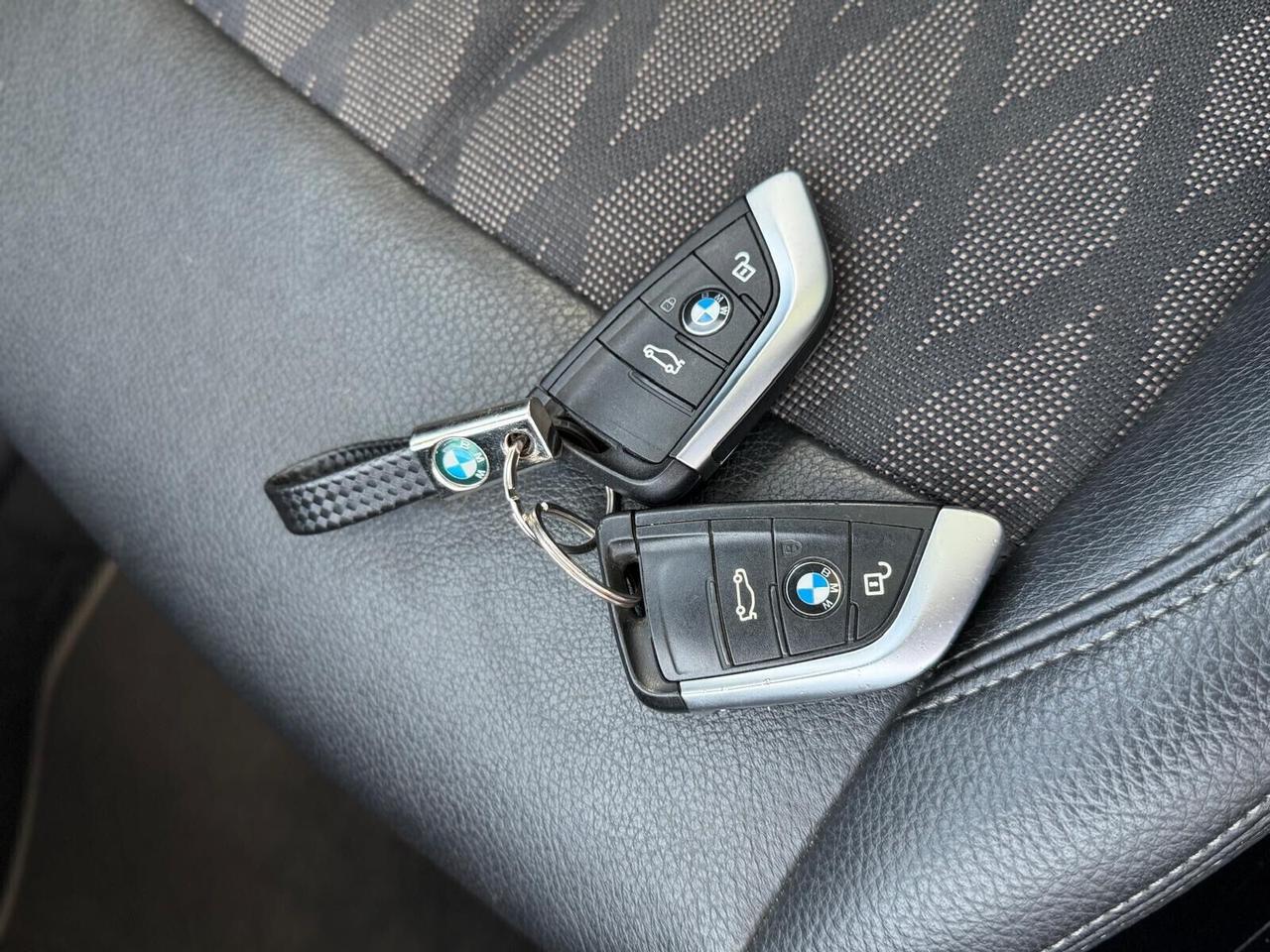 Bmw X1 sDrive18d xLine con tetto apribile