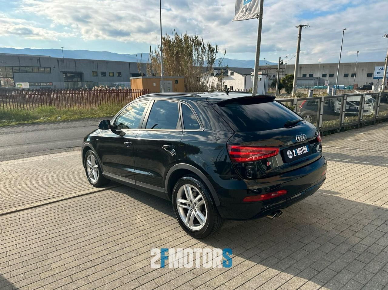 Audi Q3 2.0 TDI 140 CV S-LINE S-TRONIC