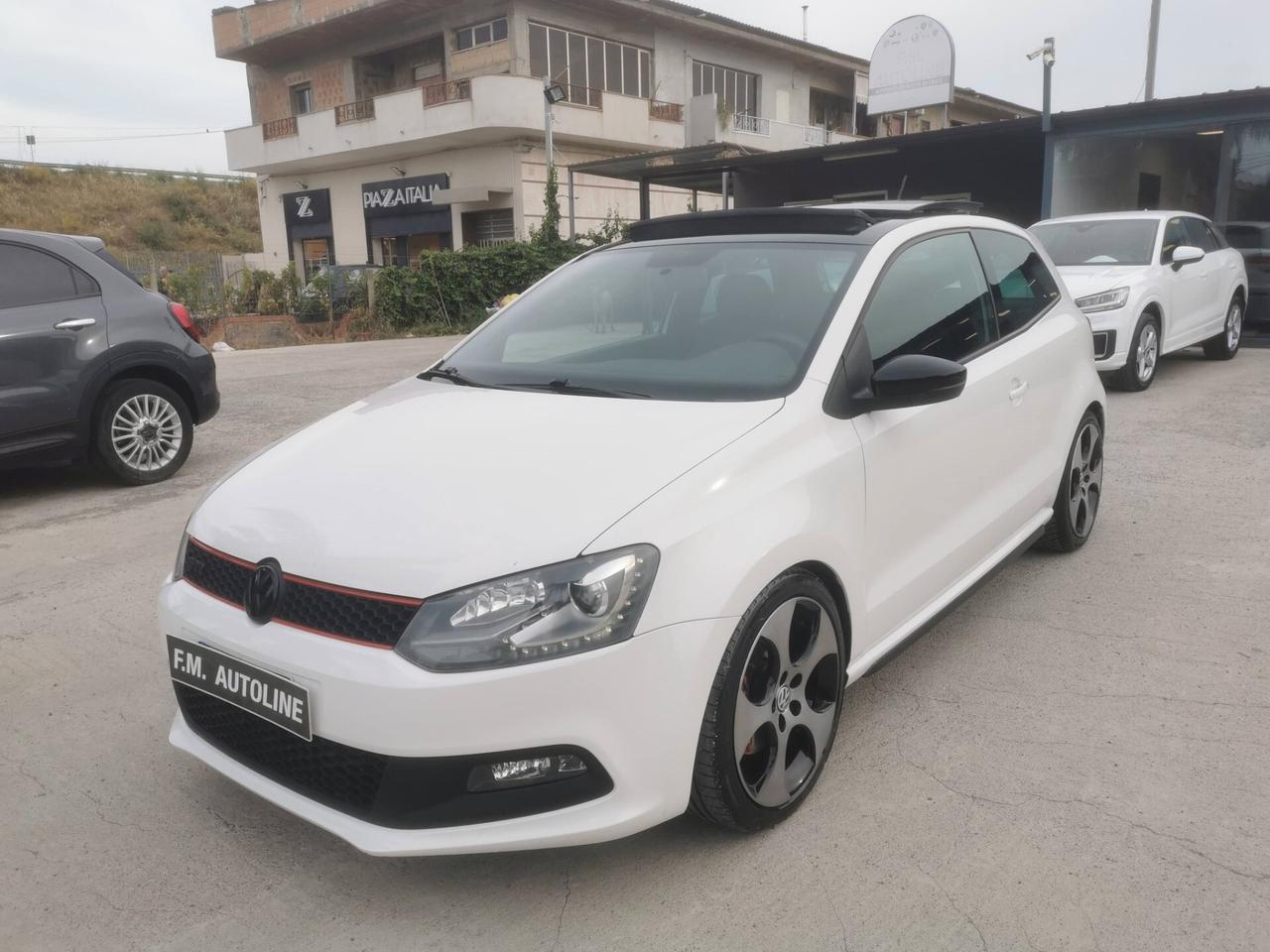 Volkswagen Polo 1.4 TSI DSG 3 porte GTI 2011