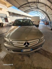 Mercedes-benz C 220 C 200 CDI BlueEFFICIENCY Classic