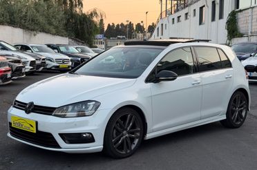 Volkswagen Golf 7 2.0 TDI 150CV R-LINE