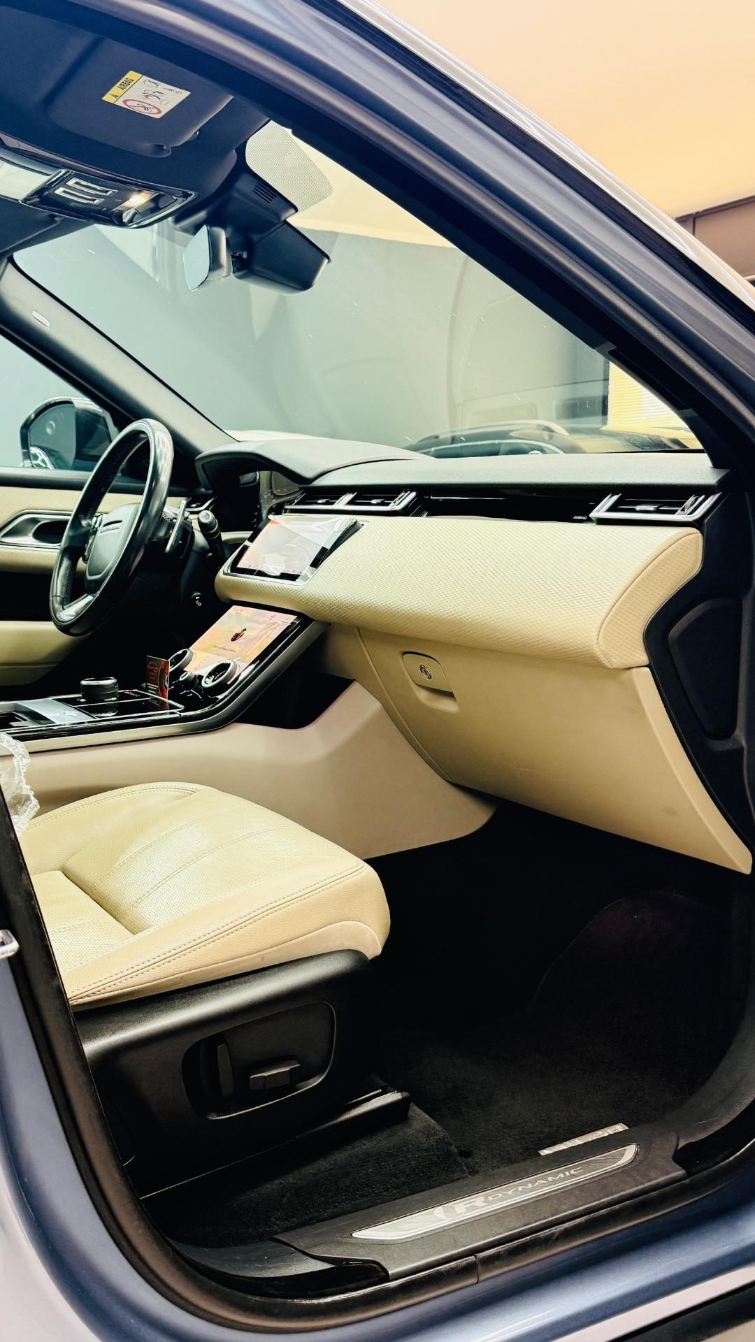 Land Rover Range Velar 2.0D I4 240 CV R-Dynamic SE