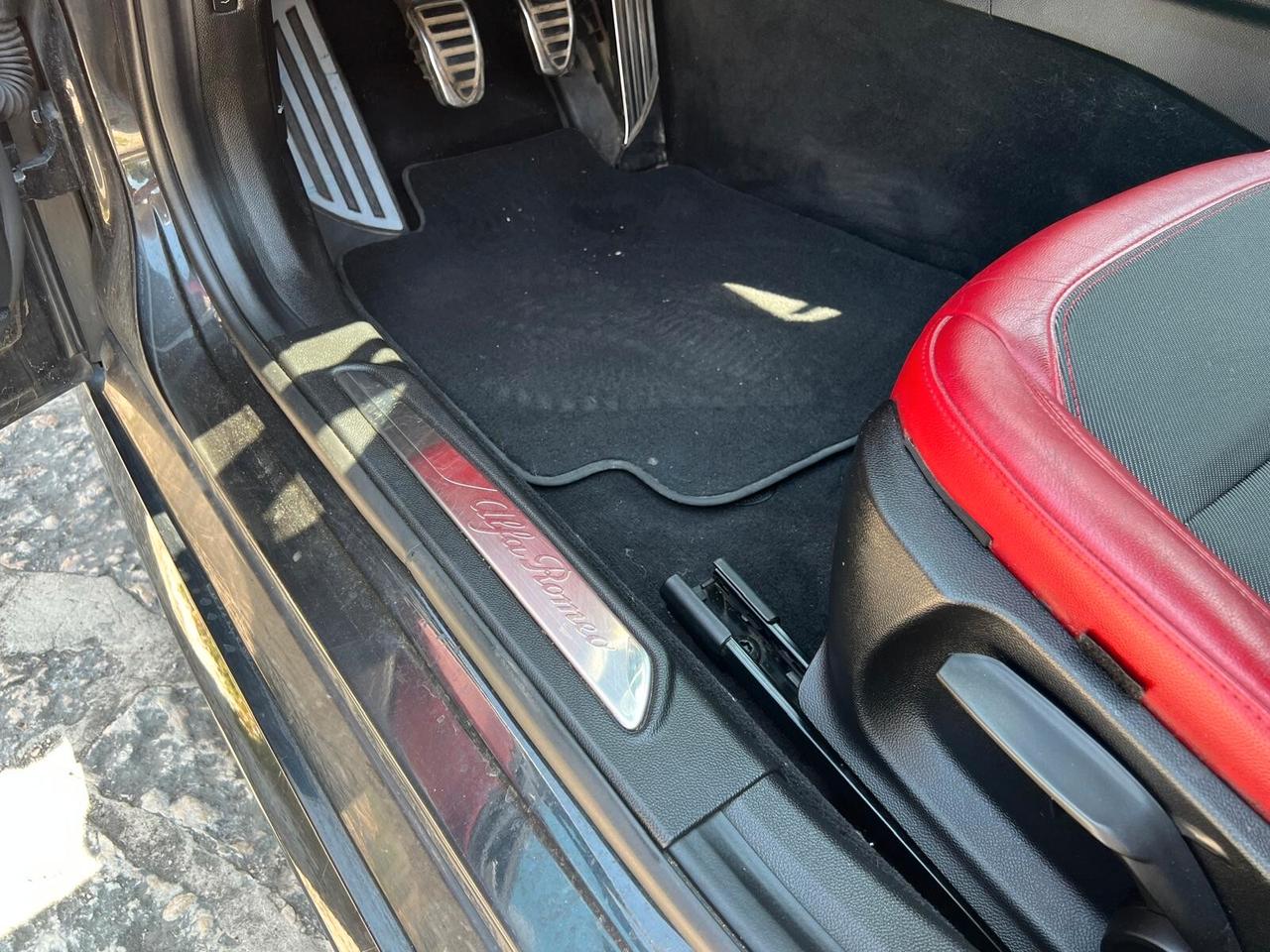 Alfa Romeo Giulia 2.2 Turbodiesel 180 CV Super