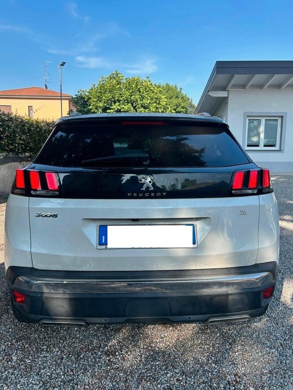 Peugeot 3008 PureTech Turbo 130 GT Line strafull