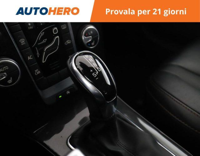 VOLVO V40 Cross Country D3 Geartronic Momentum