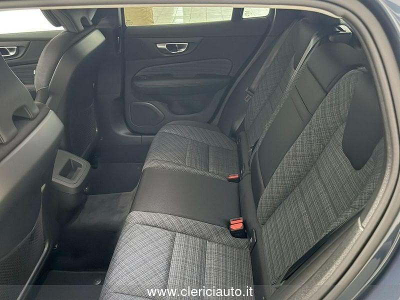 Volvo V60 B4 (d) automatico Core