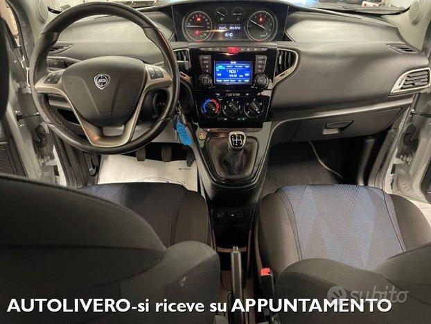 LANCIA Ypsilon 1.2 69 CV 5 porte GPL