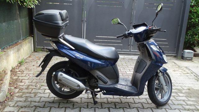 APRILIA Sportcity Cube 125 Scooter