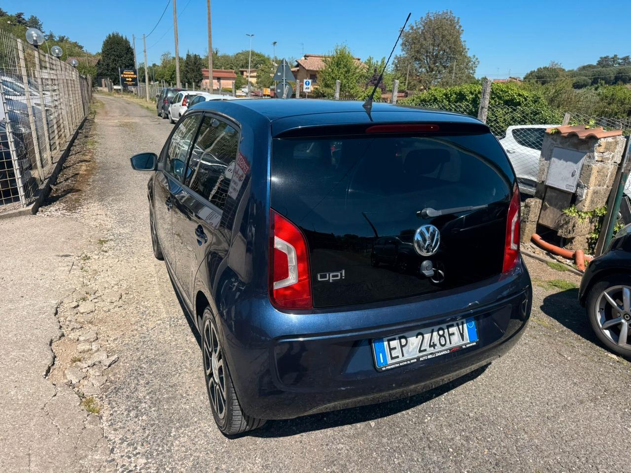 Volkswagen up! 1.0 75 CV 5p. take