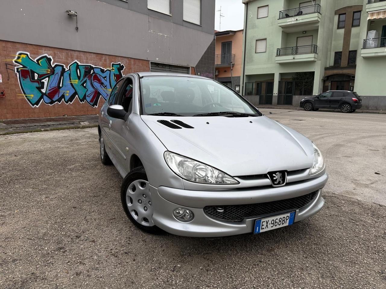 Peugeot 206 1.4 5p. CON 100MILA KM PARI AL NUOVO