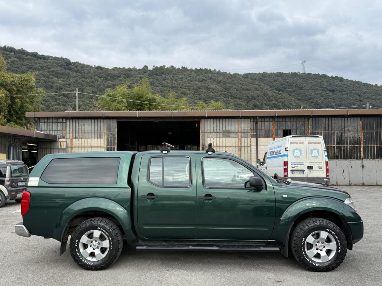 Nissan Navara 2.5 dCi 4 porte Double Cab SE