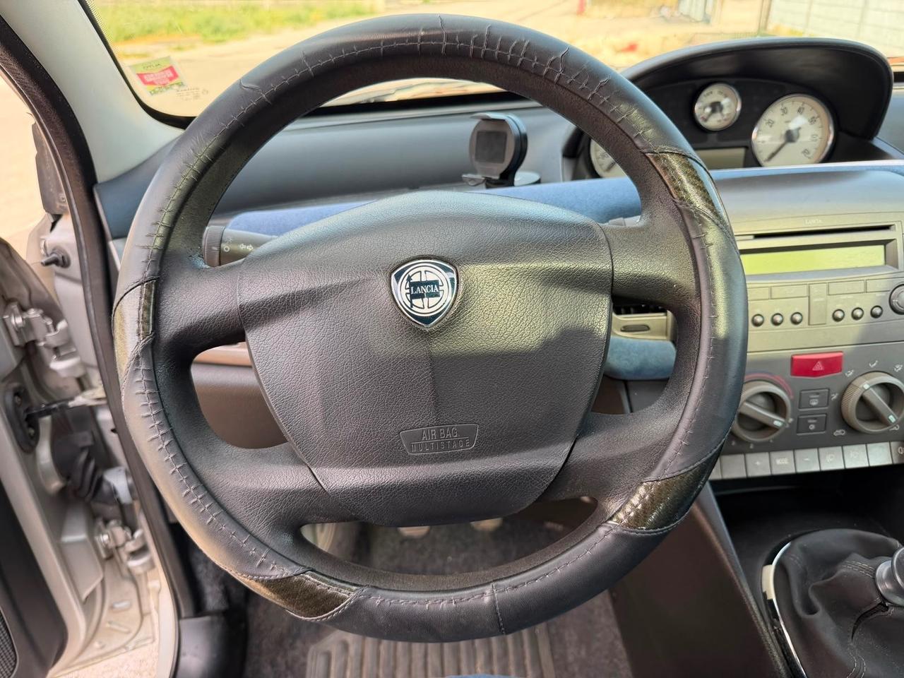 Lancia Ypsilon 1.2
