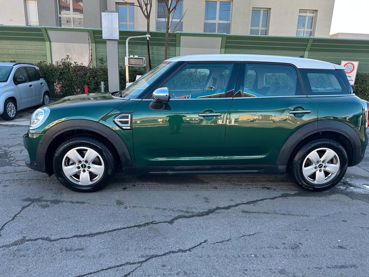 Mini Cooper D Countryman 2.0