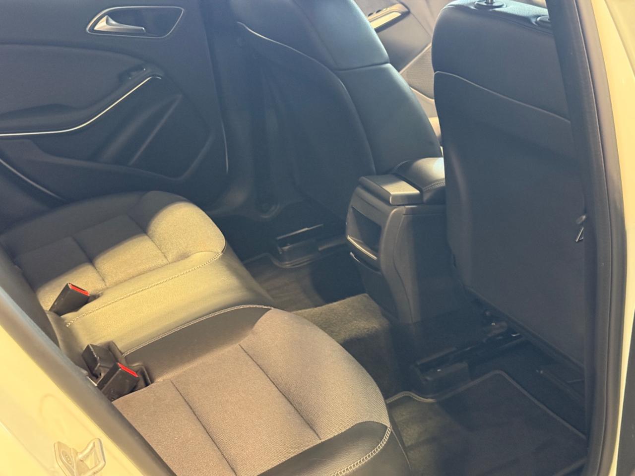 Mercedes-benz GLA 180 d Automatic Sport
