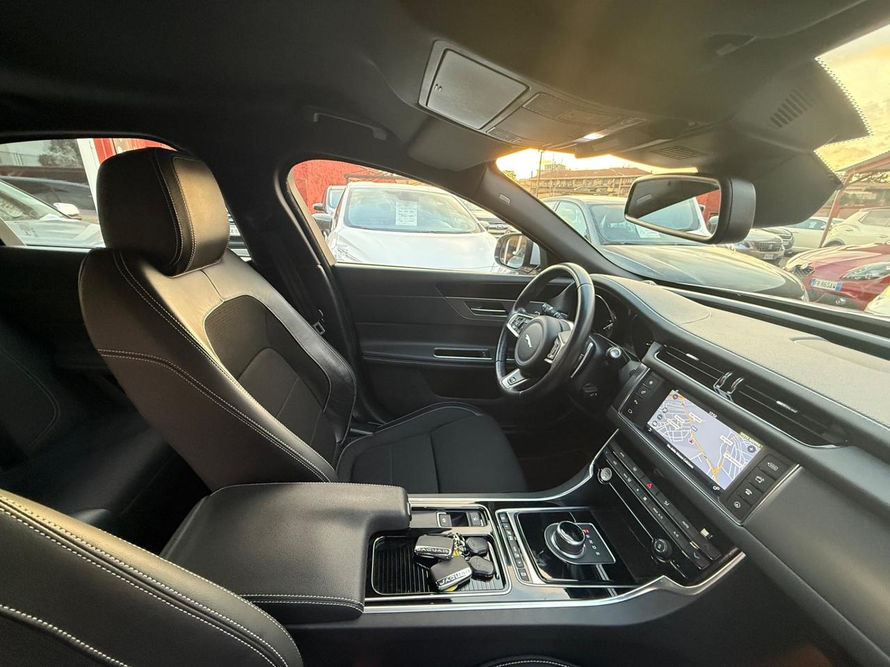 XF 25 D 240 CV AWD((60MILA KM )) R-Sport