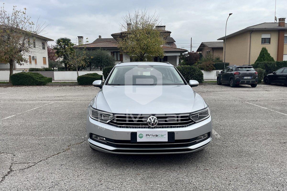 VOLKSWAGEN Passat Variant Businessline 2.0 TDI DSG BlueMotion Tech.