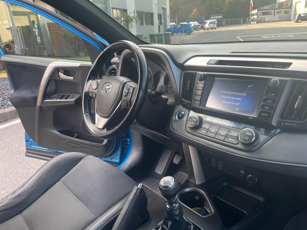 Toyota RAV 4 RAV4 2.0 D-4D 2WD*Neopatetati*Euro6B*Libro service