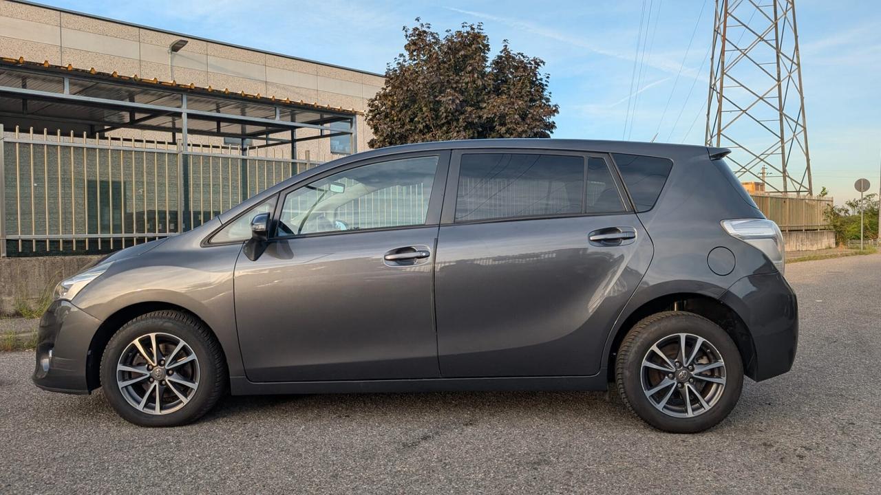 Toyota Verso 1.6 D-4D 7 posti Business Pack