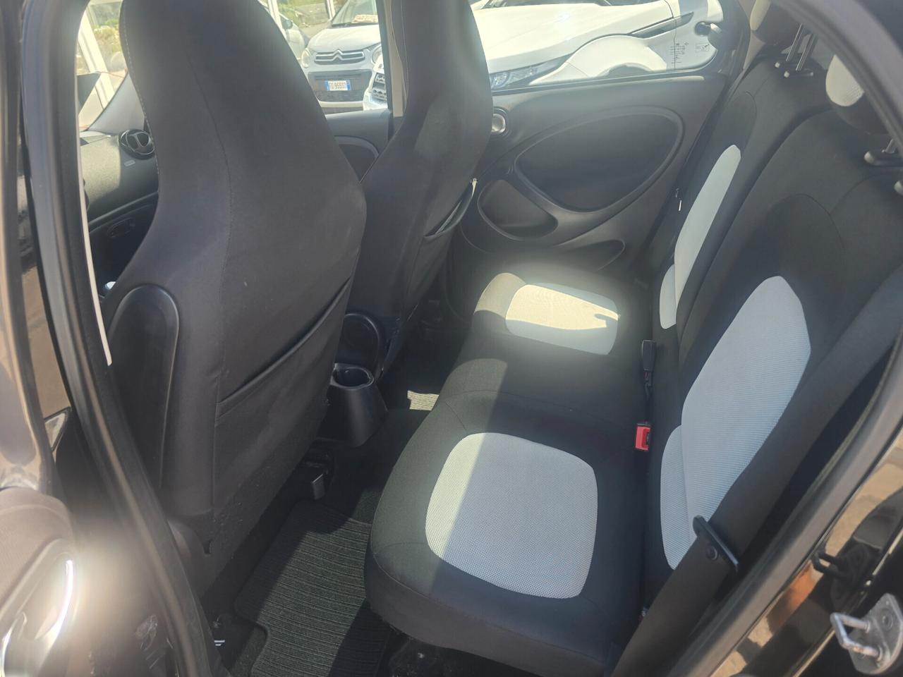 Smart ForFour 70 1.0 Passion Fidaty