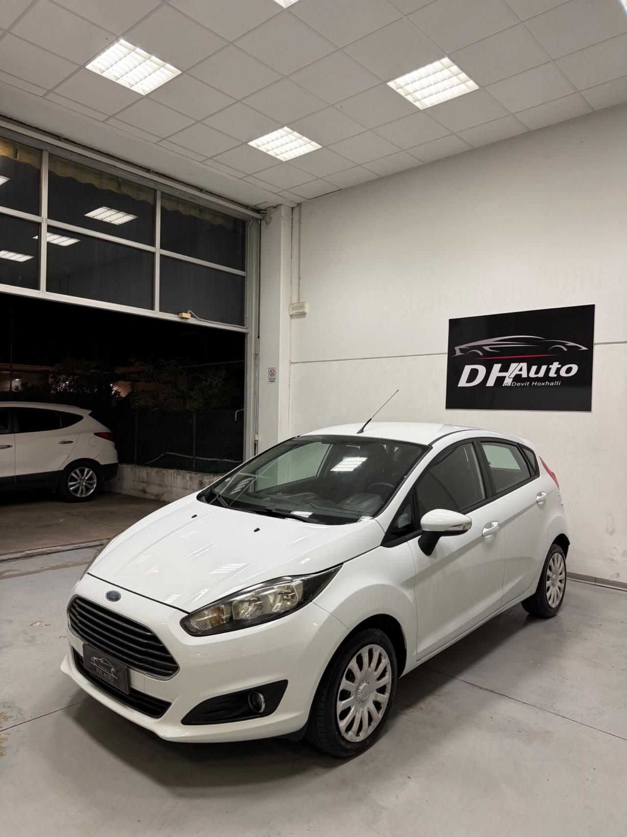Ford Fiesta 1.4 5p. Bz.- GPL Titanium