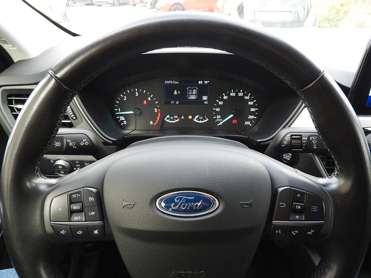 FORD KUGA 1.5 TDCI 120 CV solo 42000KM