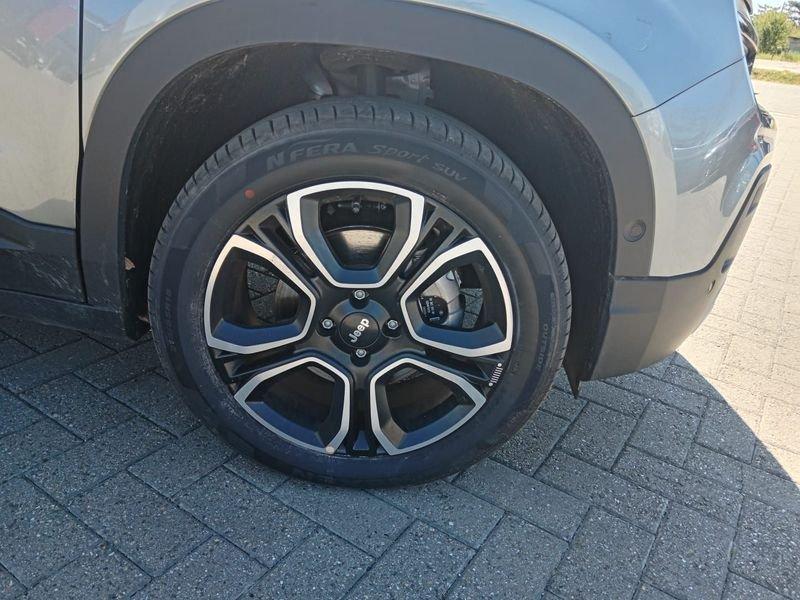 Jeep Avenger BEV BEV 156cv Summit