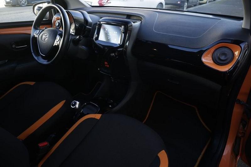 Toyota Aygo Toyota Aygo Connect 1.0 VVT-i 72 CV 5 porte x-clusiv MMT Unicoproprietario