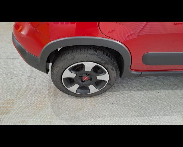 FIAT New Panda 1.0 firefly hybrid Cross s&s 70cv 5p.ti