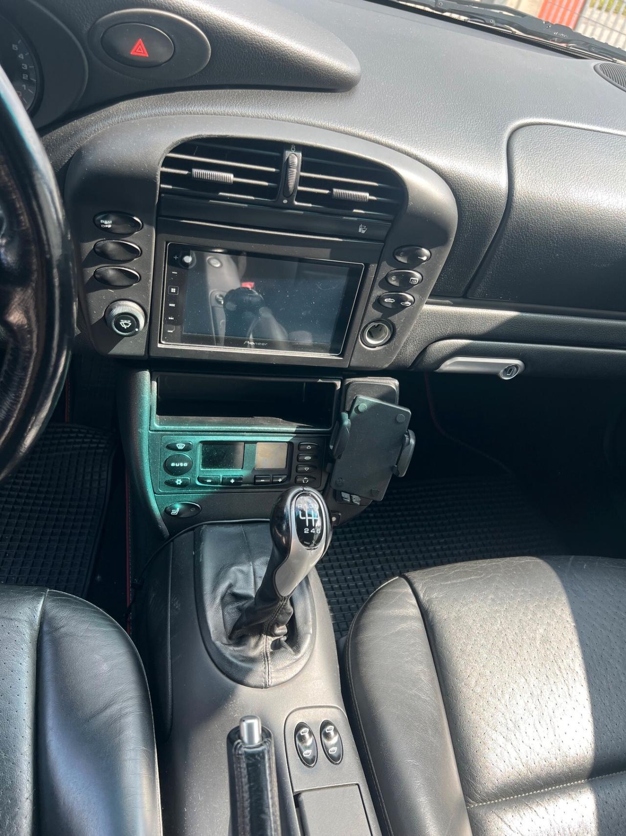 Porsche 996 CARRERA 4 MANUALE