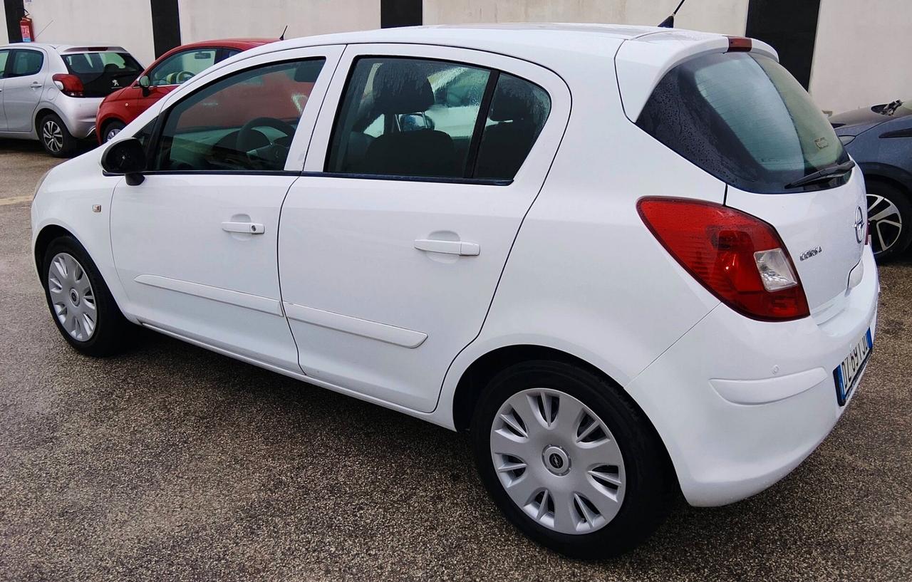 Opel Corsa 1.2 GPL
