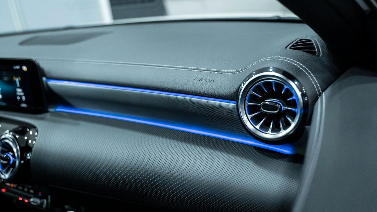 Mercedes-benz A 180 D EDITION PREMIUM PLUS AMG TETTO PACK LUCI FULL OP