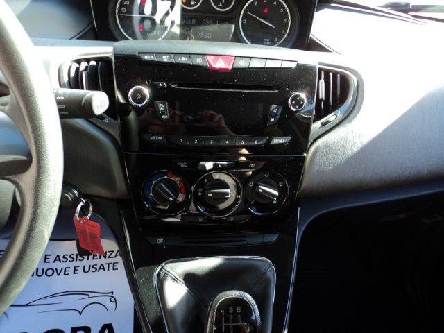 LANCIA Ypsilon 0.9 TwinAir 85 CV 5 porte Metano Ecochic Gold