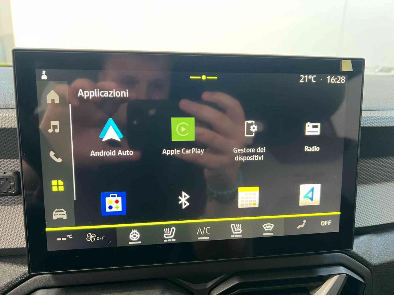 Dacia Duster Hybrid 155 CV Journey