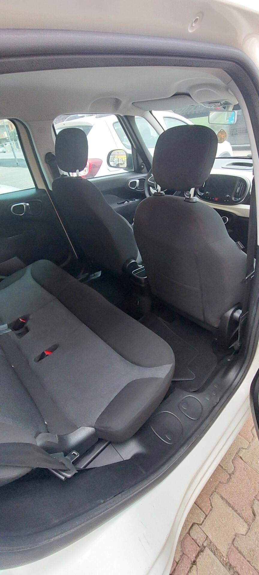 500L 1,3 DIESEL 95 CV RESTAYLING MODELLO NUOVO NAVI TELEFONO FULL FULL IMPECCABILE