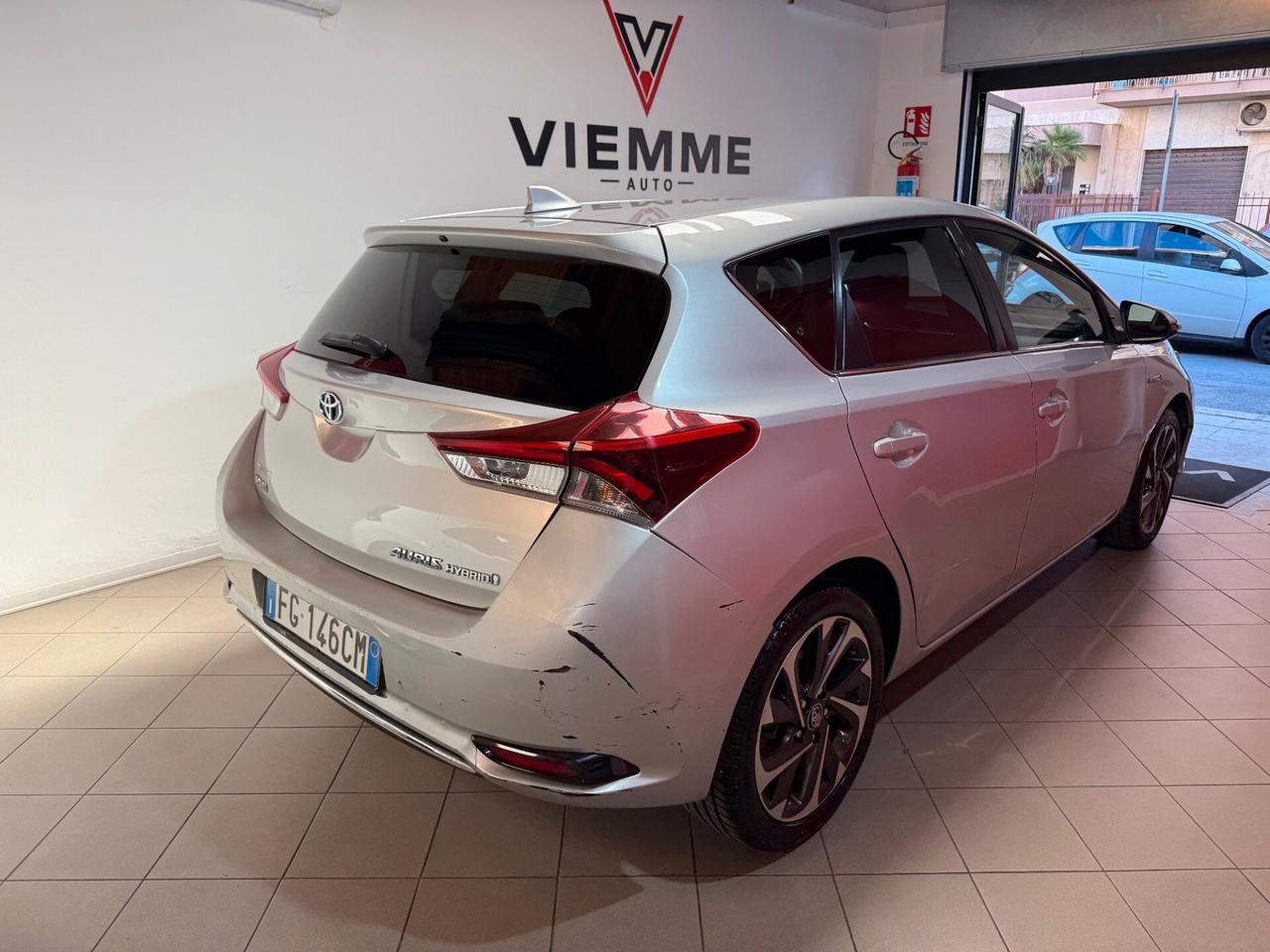 Toyota Auris 1.8 Hybrid Lounge