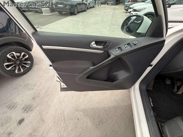 VOLKSWAGEN Tiguan Tiguan 2.0 tdi Sport. EN069YE