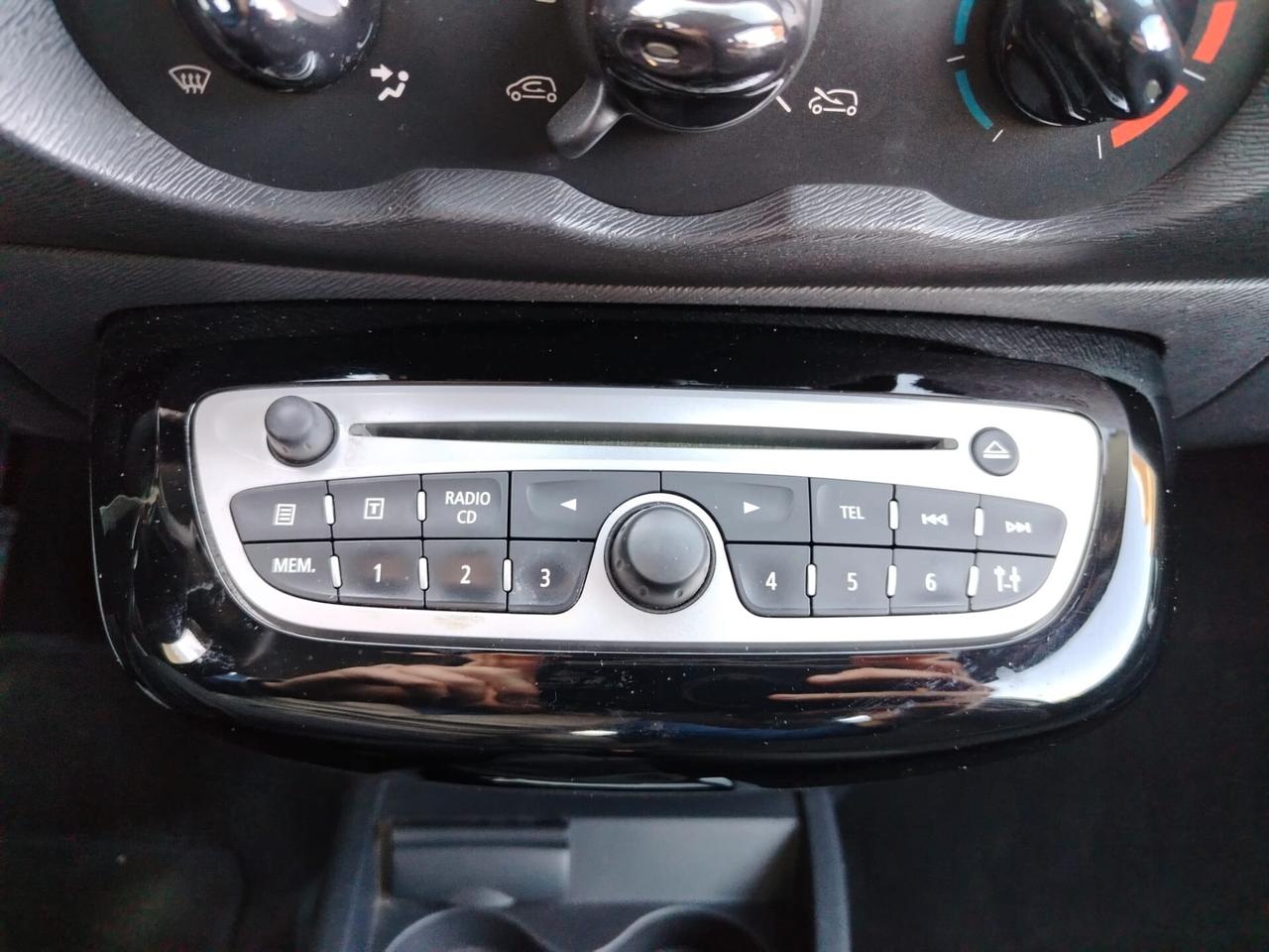 Renault Twingo 1.2 Live offerta del mese