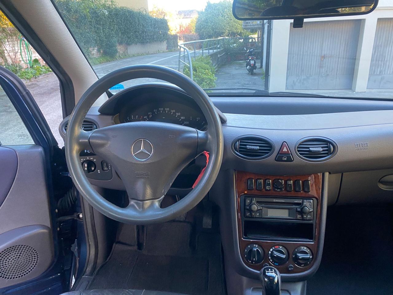MERCEDES A 170 CDI INTERNI IN PELLE MOLTO BELLA GUARDA