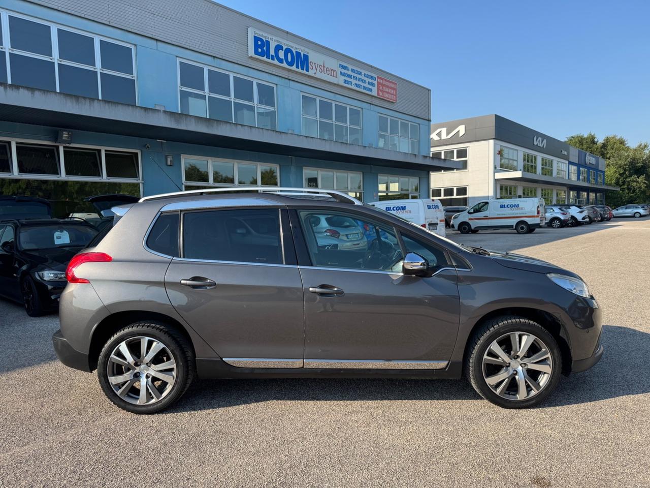 Peugeot 2008 1.6 e-HDi 92 CV Stop&Start Urban Cross NAVI PELLE TETTO